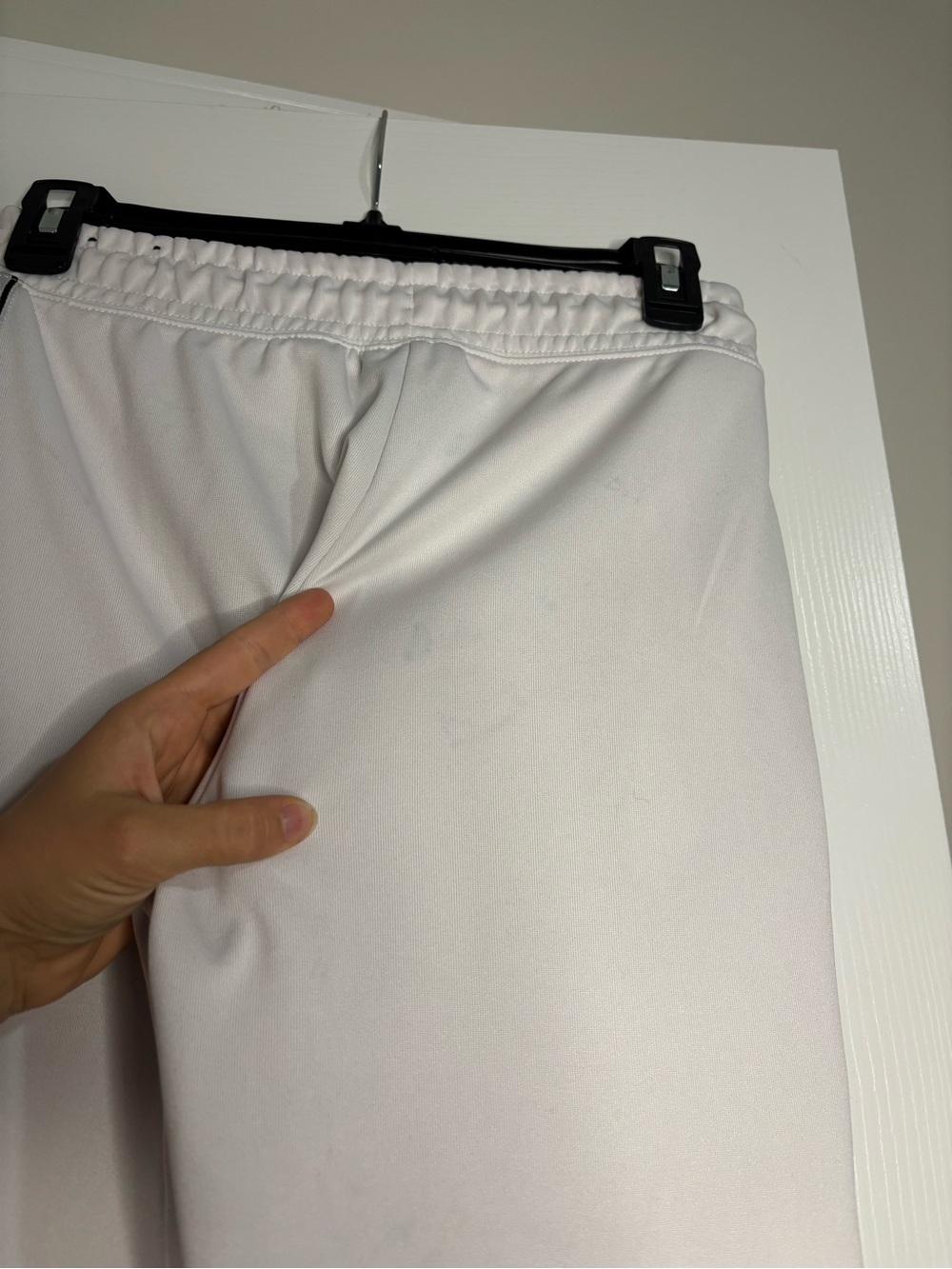 Nike Women's Size Small White Joggers Sweatpants Repeated Swoosh Logo Side Tape - Picture 6 of 12
